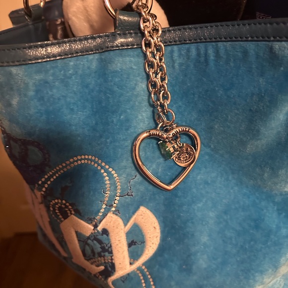 SOLD - Picture 3 of 4